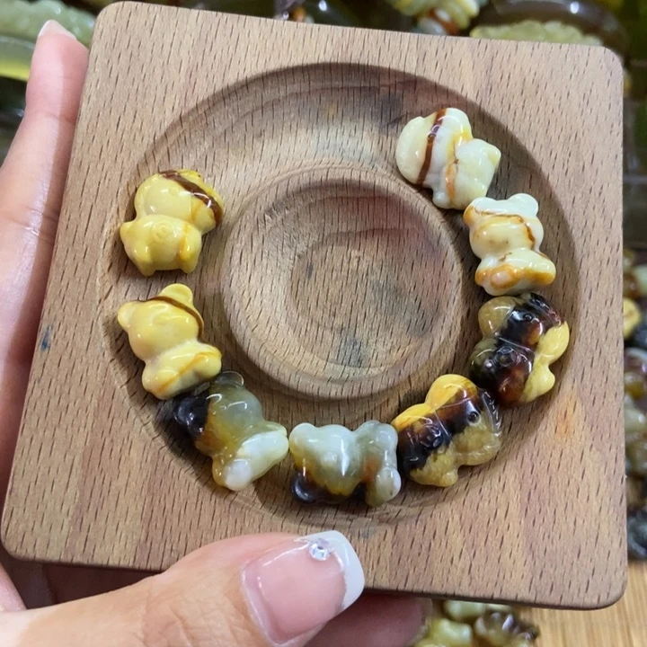 蛇纹石玉未镶嵌配饰