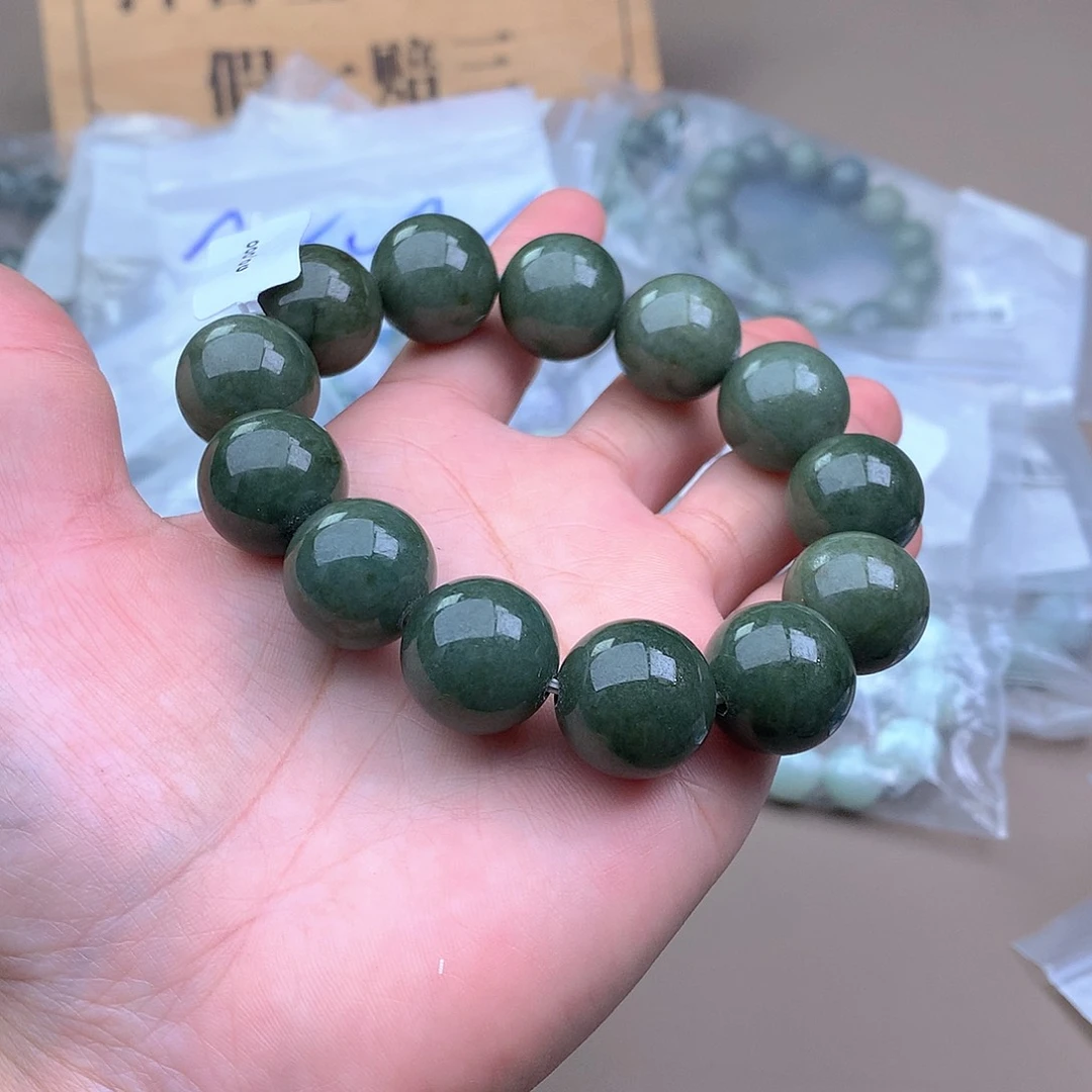 未镶嵌手串定制翡翠