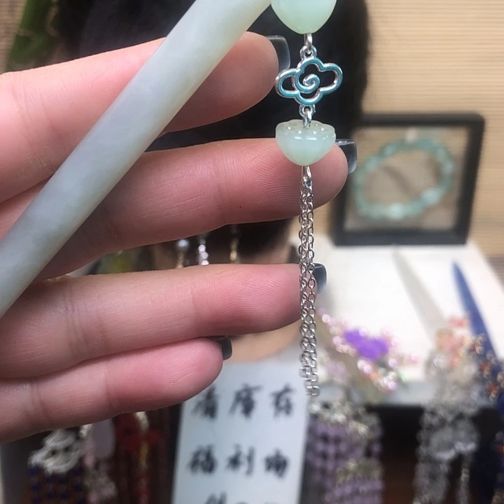 蛇纹石玉未镶嵌发簪