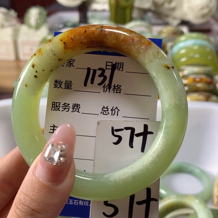 蛇纹石玉手镯未镶嵌1131