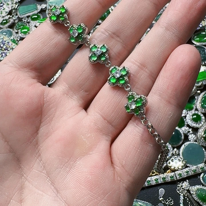 翡翠颈饰未镶嵌天然A货翡翠放漏