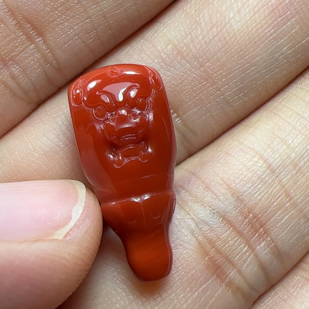 南红玛瑙三通未镶嵌