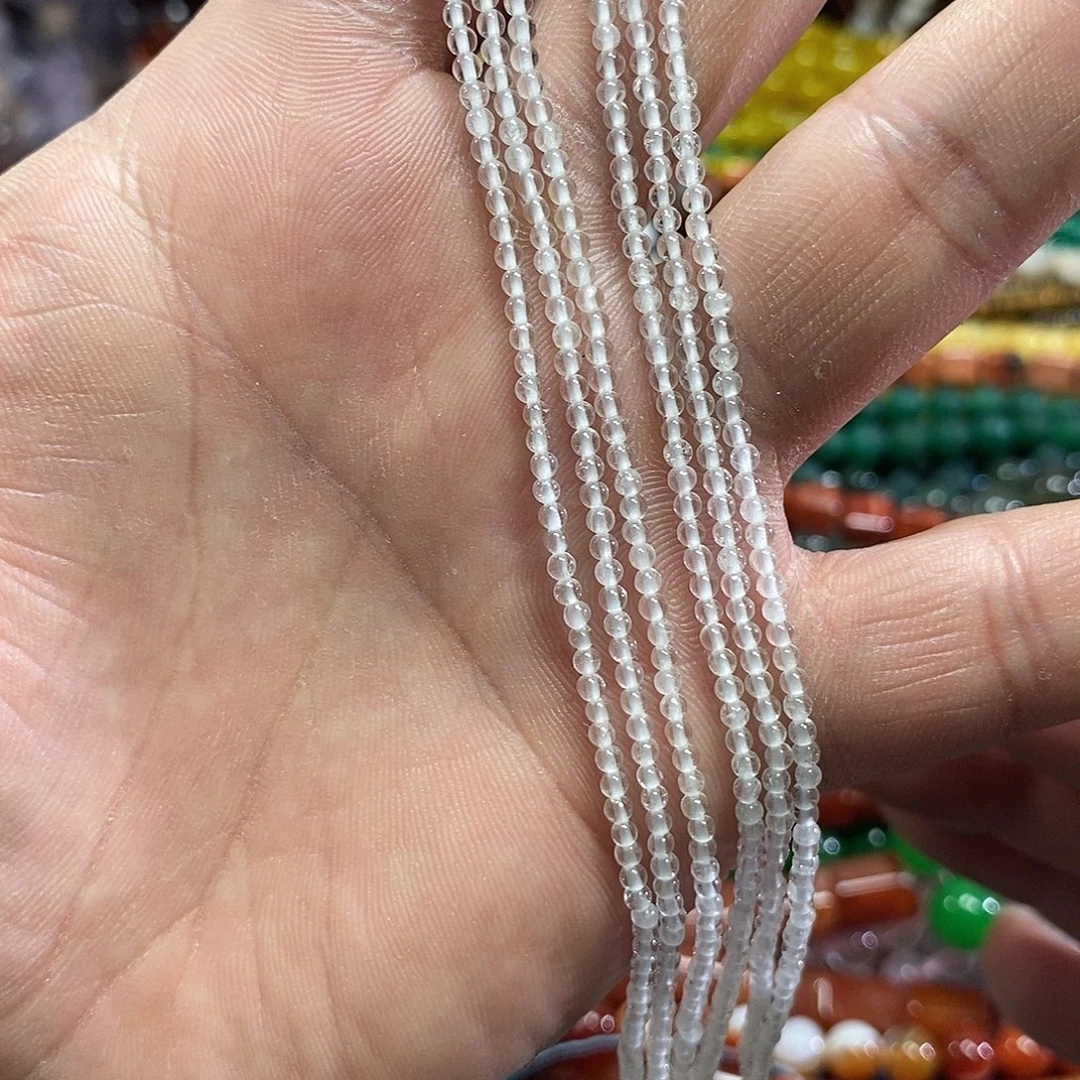 玛瑙/玉髓未镶嵌珠宝半成品天然白水晶一条卡2mm