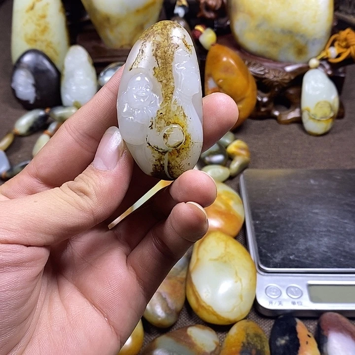 和田玉未镶嵌挂件