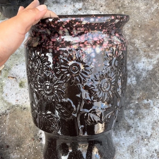 红陶口20高31瑕疵