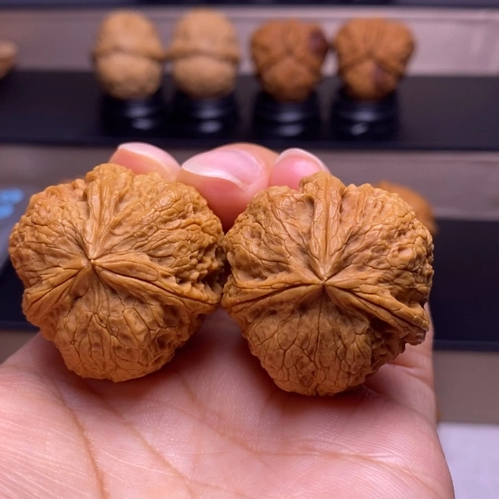 把件文玩核桃高山流水三楞45