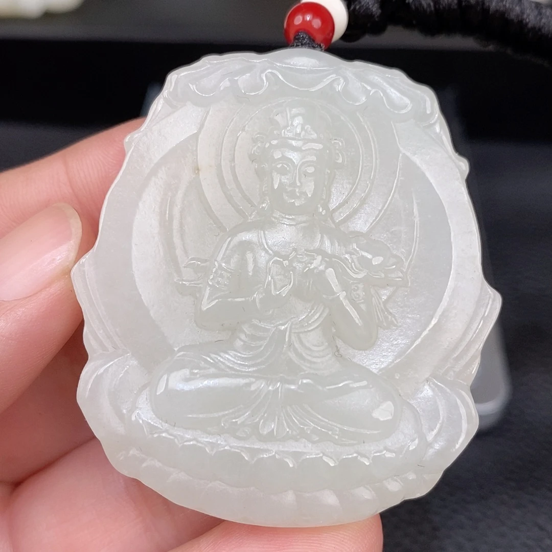 颈饰未镶嵌和田玉