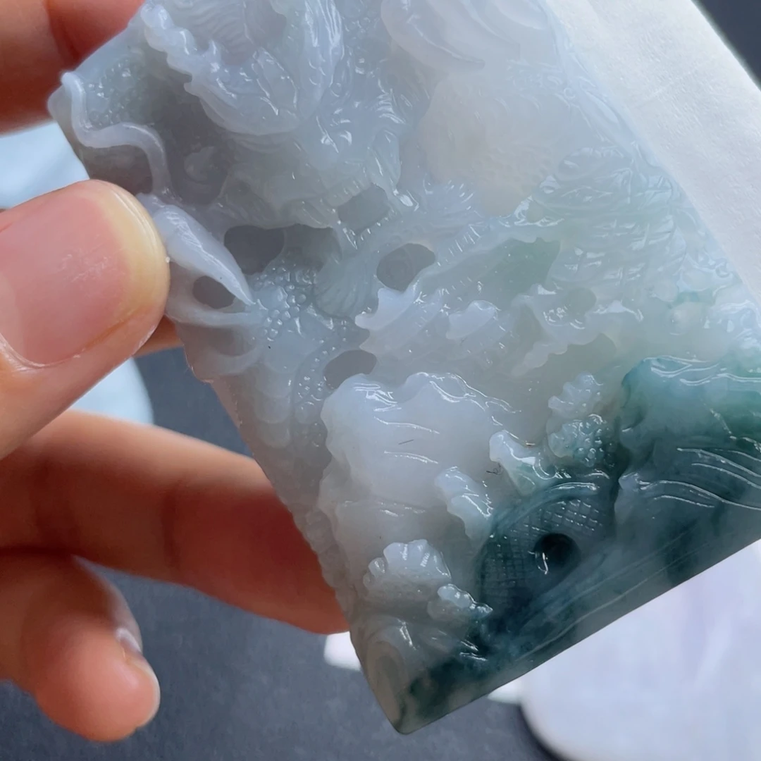 梦***瑶定制翡翠未镶嵌翡翠吊坠