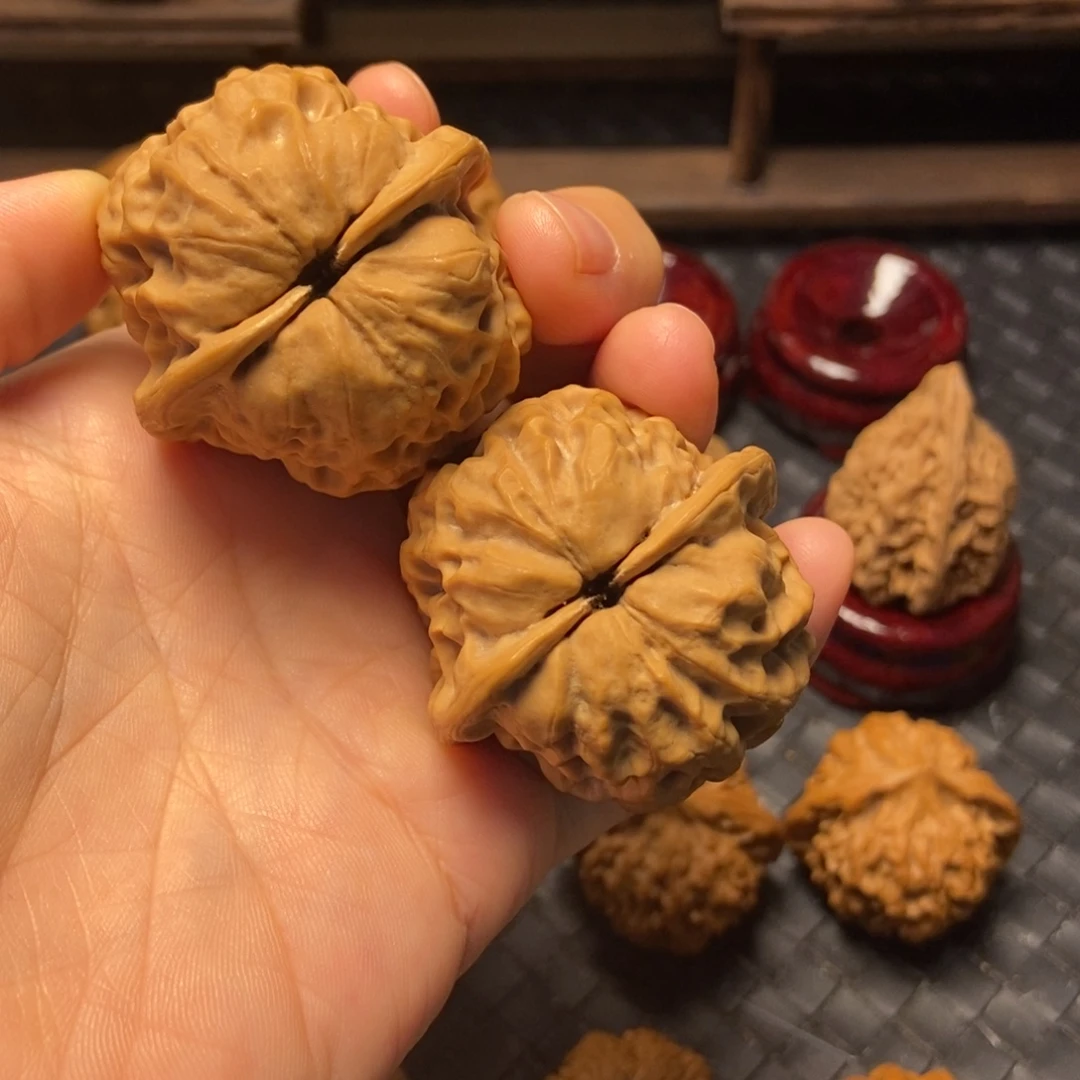 八***爷把件文玩核桃全品蛤蟆眼44