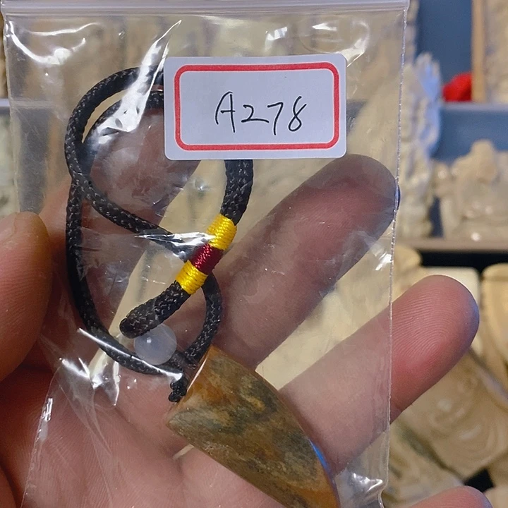 天然猛犸牙雕刻残次品