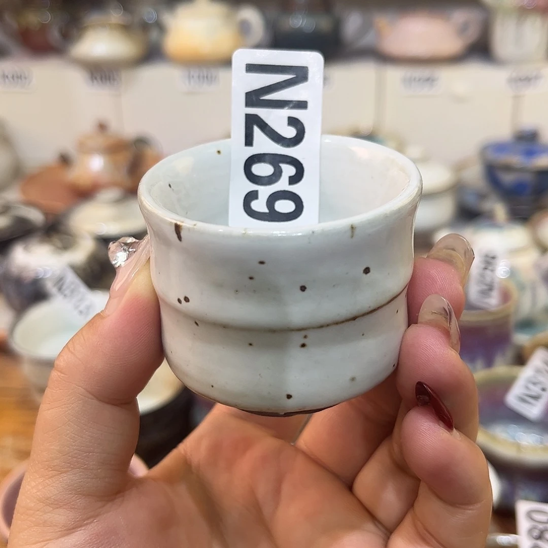 朱泥茶杯陶瓷艺术
