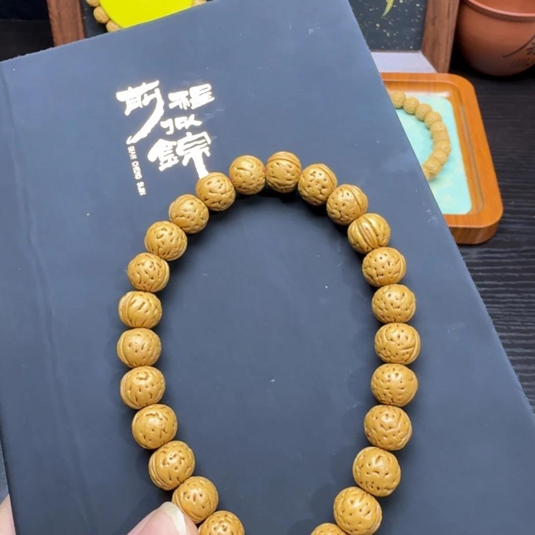 与***恋桃核把件桃核12190