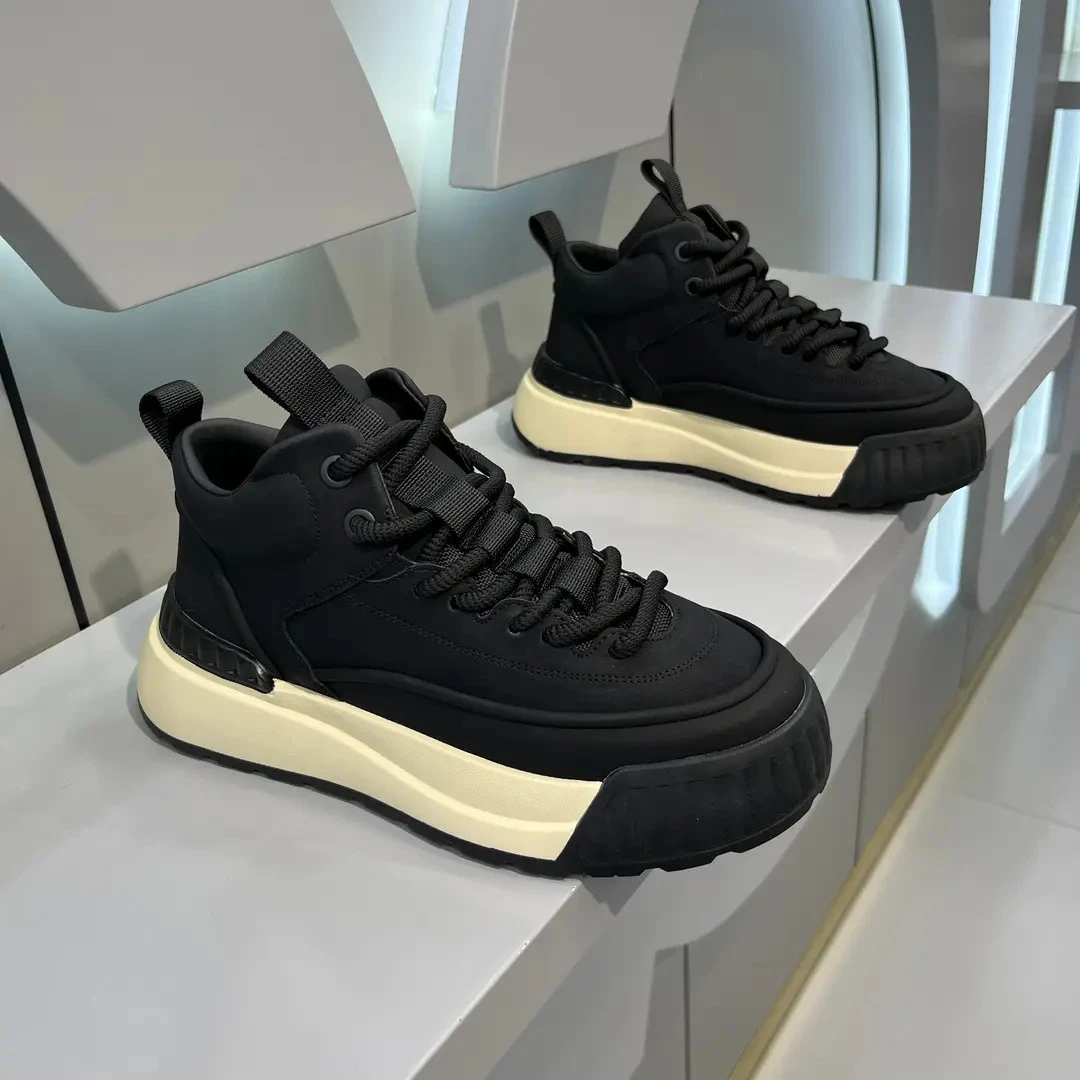 2025秋冬同款男士皮面休闲软底鞋时尚百搭舒适防滑厚底潮流男鞋TT