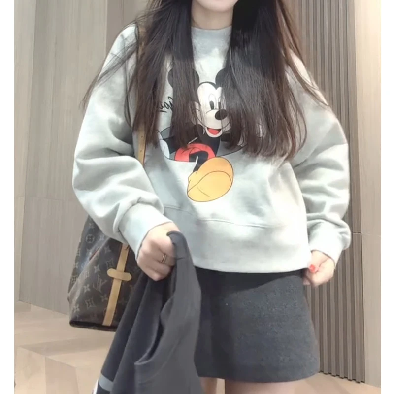 萱贝纯2026春季新款大码不加绒印花长袖卫衣女设计感显瘦打底上衣