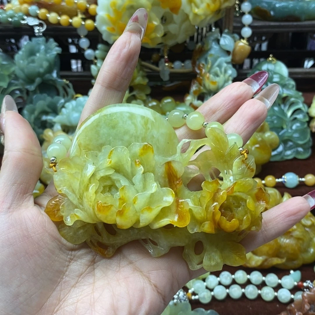 蛇纹石玉挂件未镶嵌金**铃