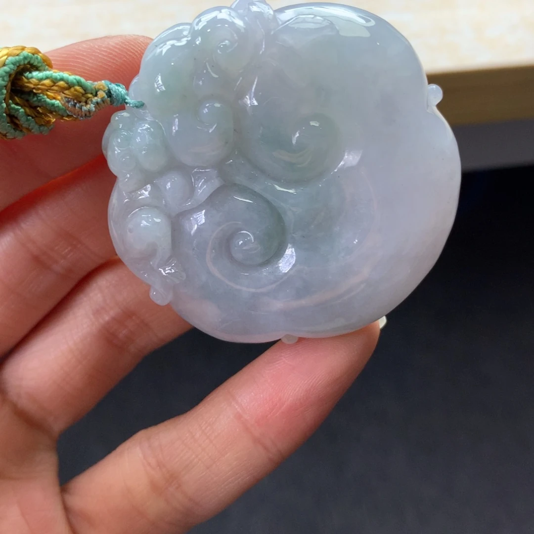 翡翠未镶嵌颈饰吊坠