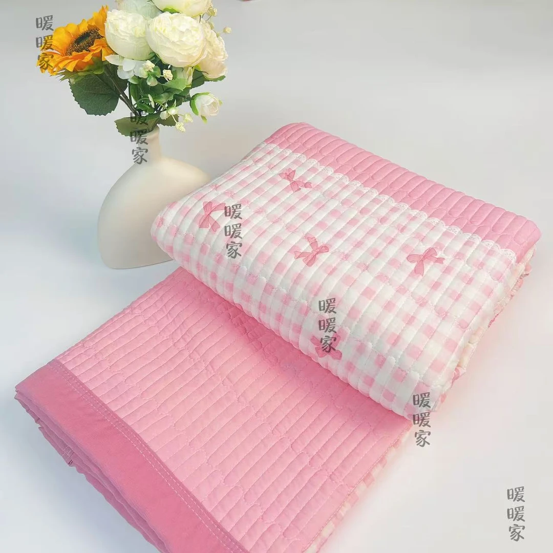 （幻彩蝴蝶）150*200清新款四季床盖凉感丝床盖