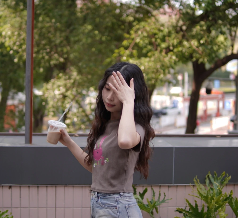 针织修身T恤按照编码下单