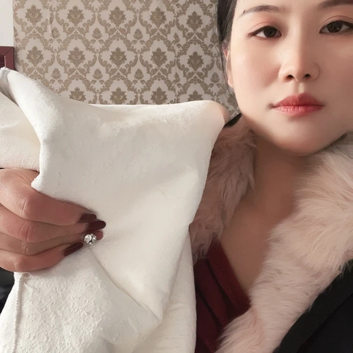 g***6羊羔毛身高175体重165斤整皮裤