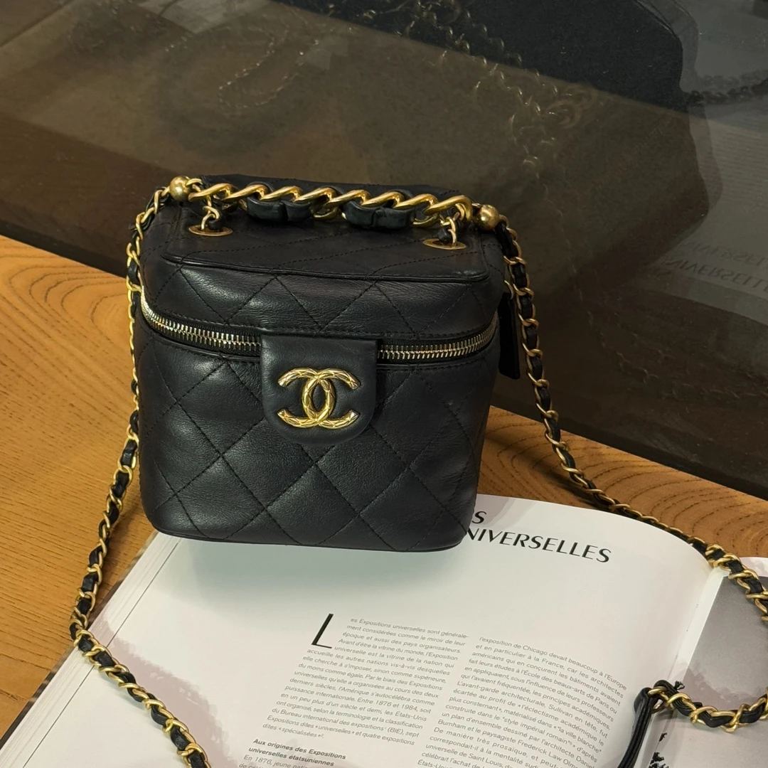 95新 Chanel/香奈儿 Chanel 黑金方盒子包/H0012242