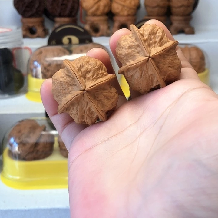 吊坠文玩核桃云南铁核桃