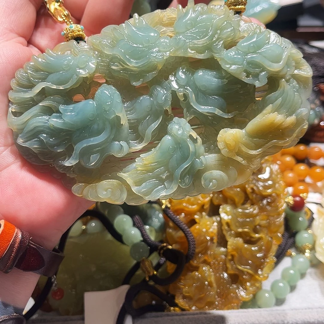 岫玉未镶嵌毛衣链