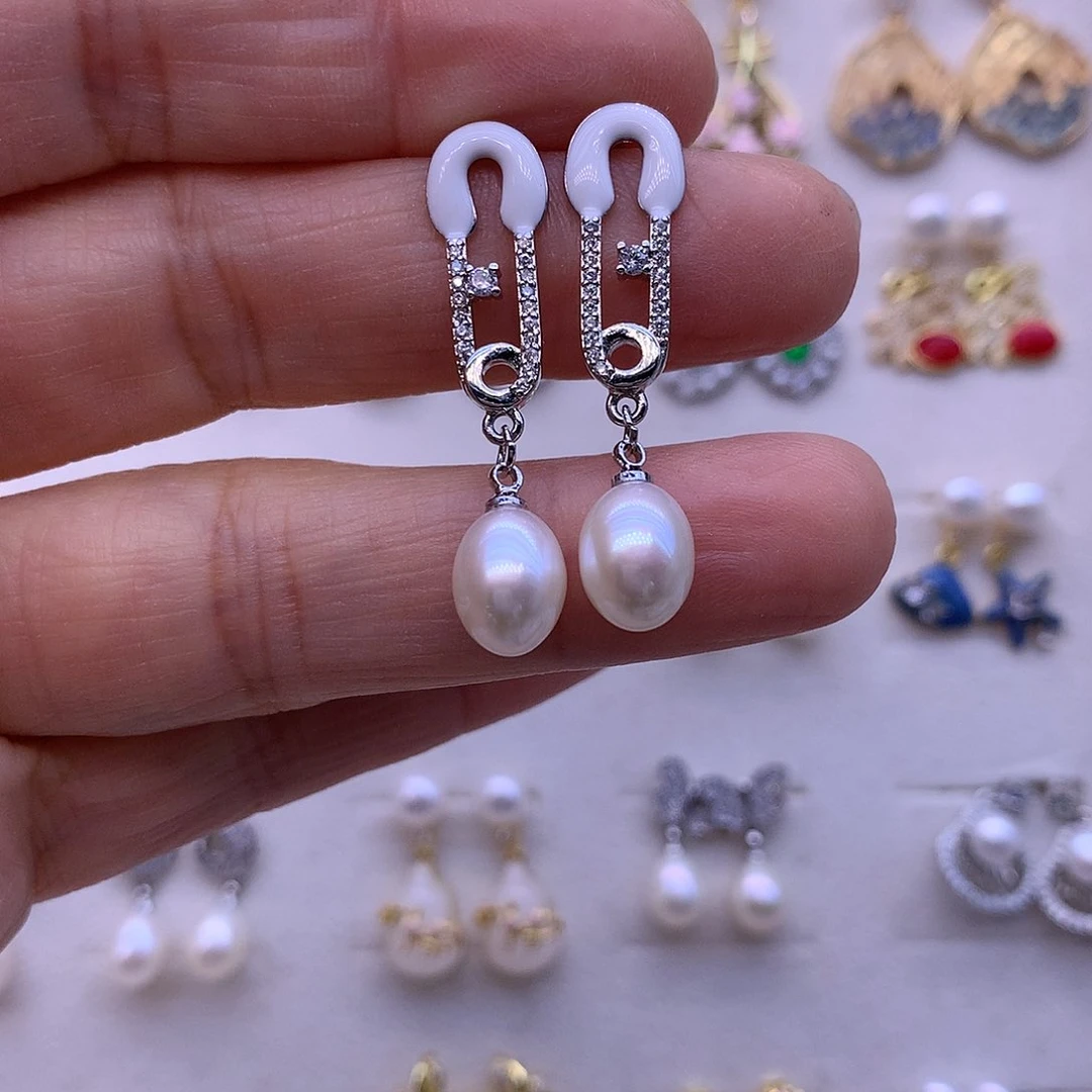 淡水珍珠耳饰合金