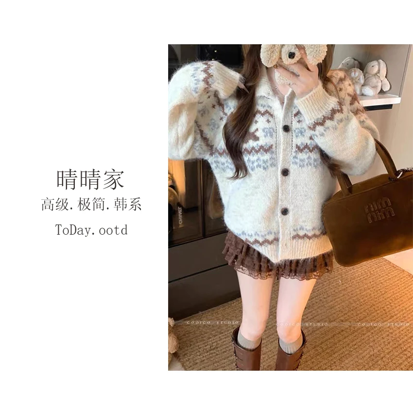 晴晴家-【奶霜贝果】早秋韩系百搭气质复古花纹软糯毛衣外套310