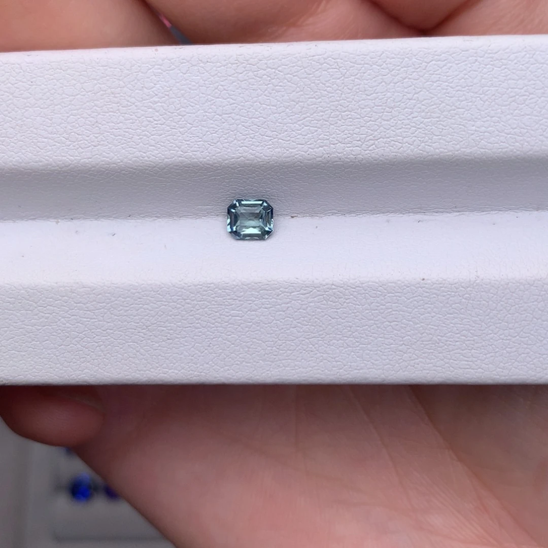 裸石蓝宝石0.525ct