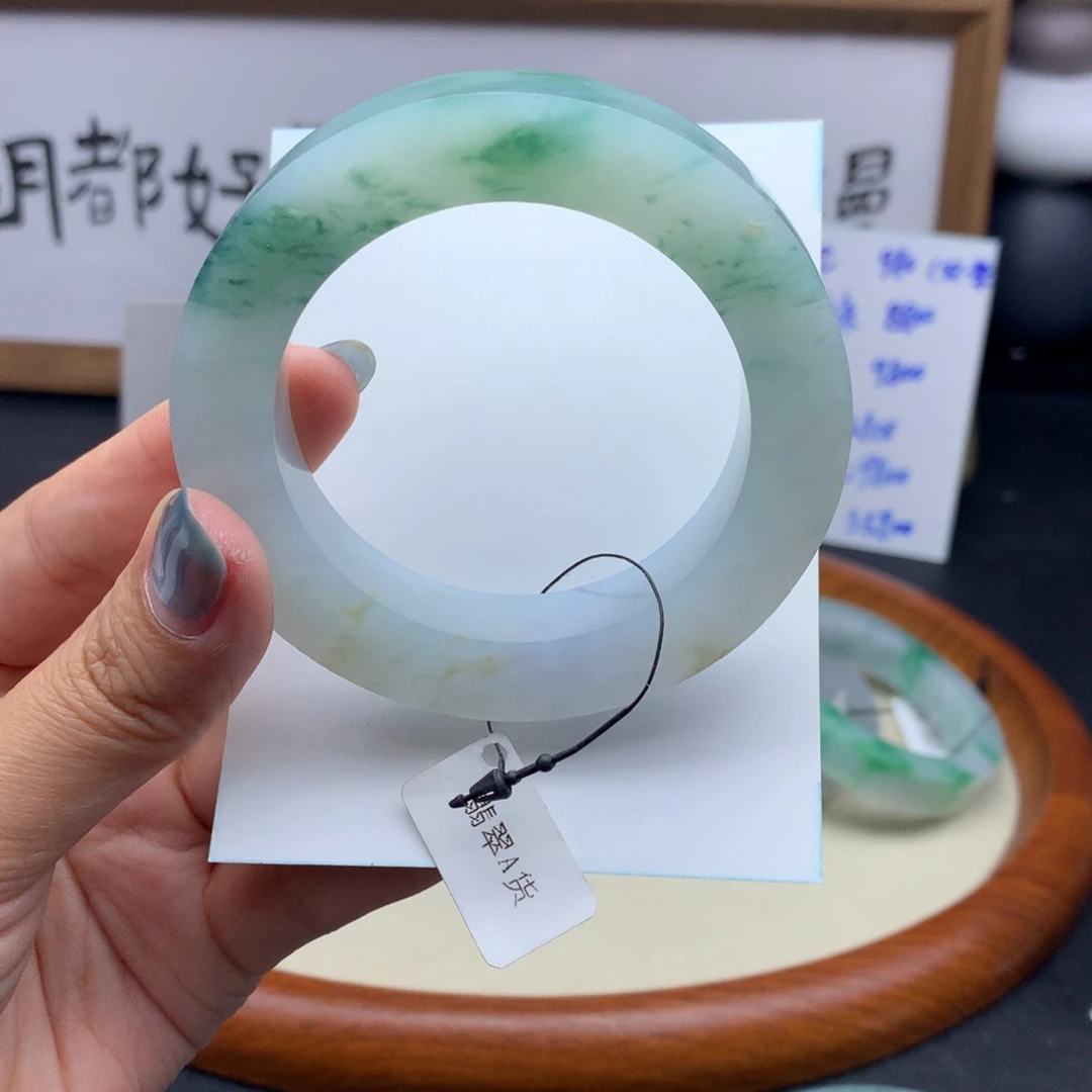 定制翡翠54到60未镶嵌