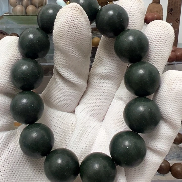 泥塑妙睡梦灵1.8尺寸手串