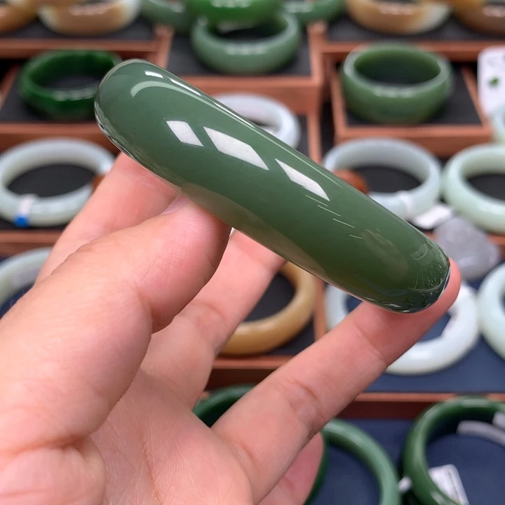 和田玉（碧玉）手镯6263圈口未镶嵌