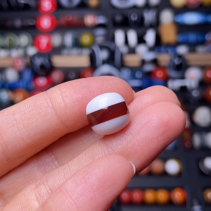 三***九玛瑙/玉髓颈饰未镶嵌老型珠12mm