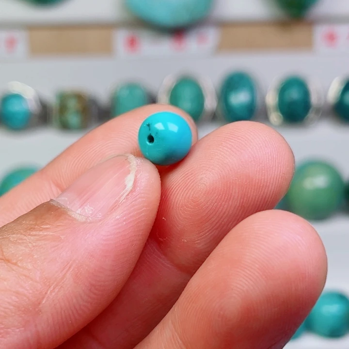 B****未镶嵌绿松石珠宝奇石