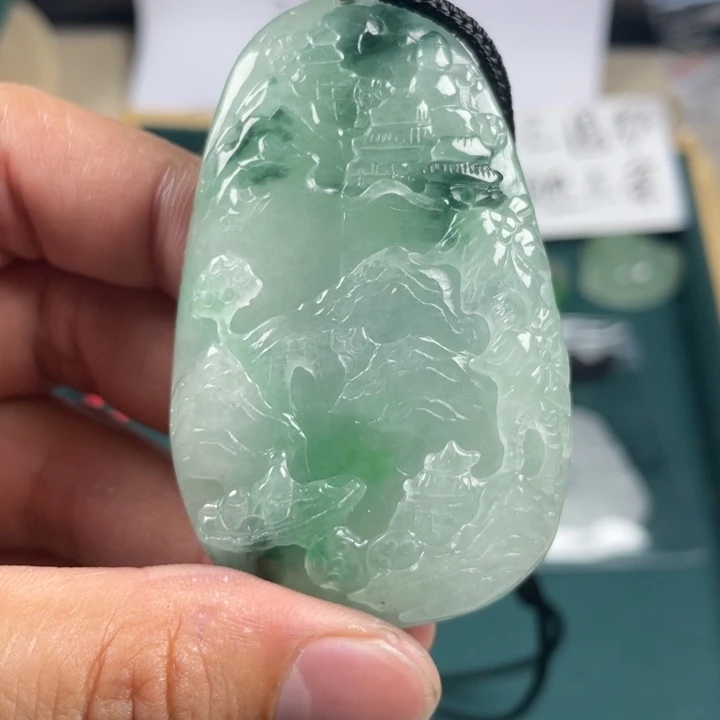 翡翠山水牌一物一拍