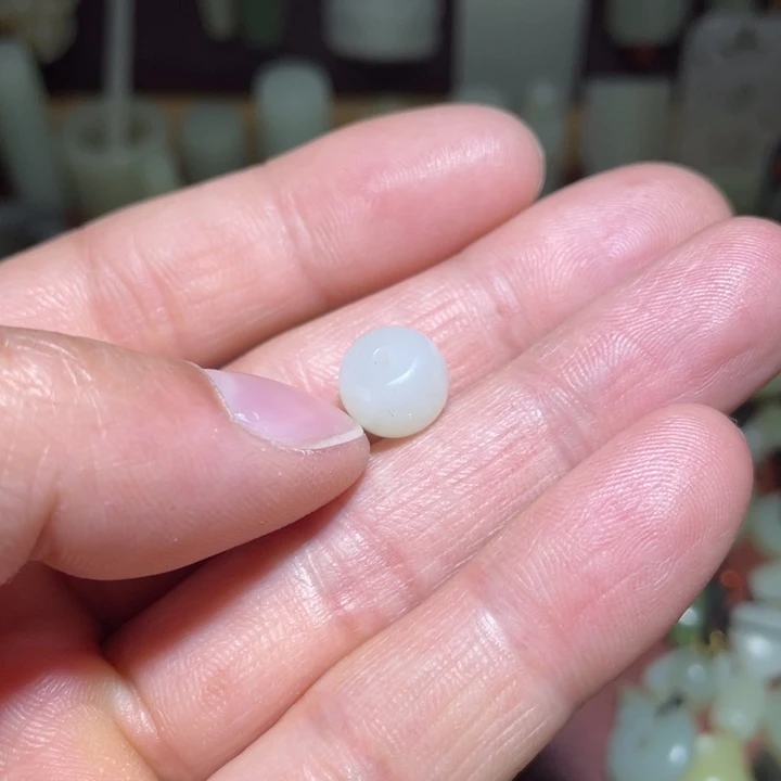 和田玉吊坠(不含链)未镶嵌古**来