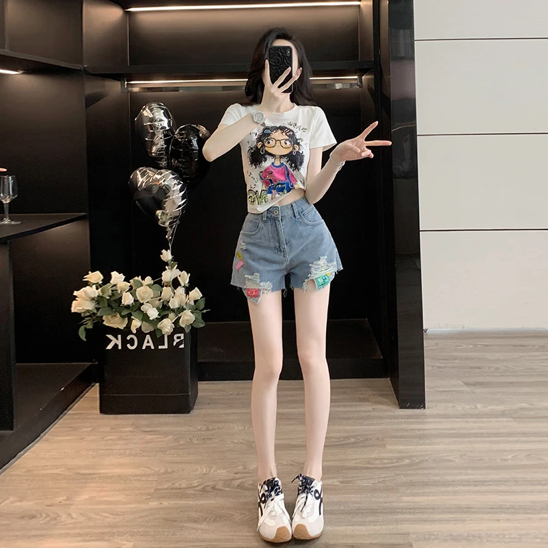 2025夏季新款女装时尚套装韩版小个子减龄短裤短袖显瘦两件套