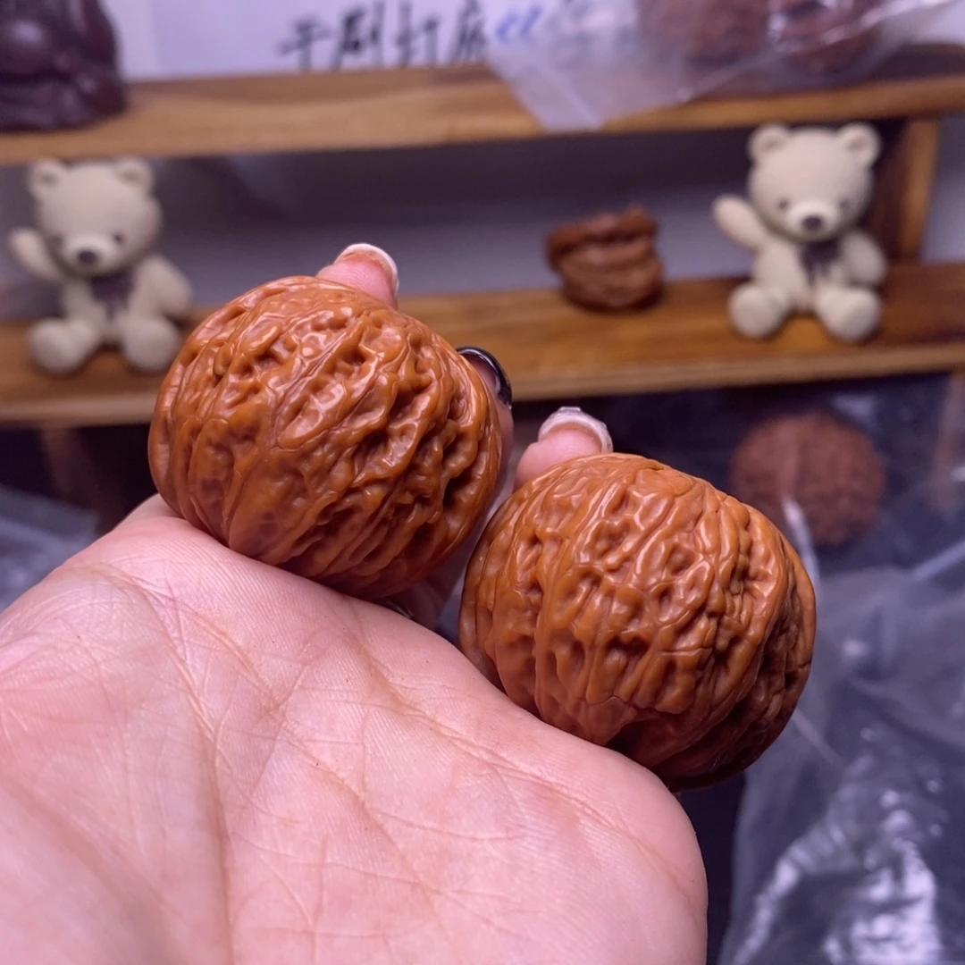 B***卜文玩核桃吊坠铁锤福利