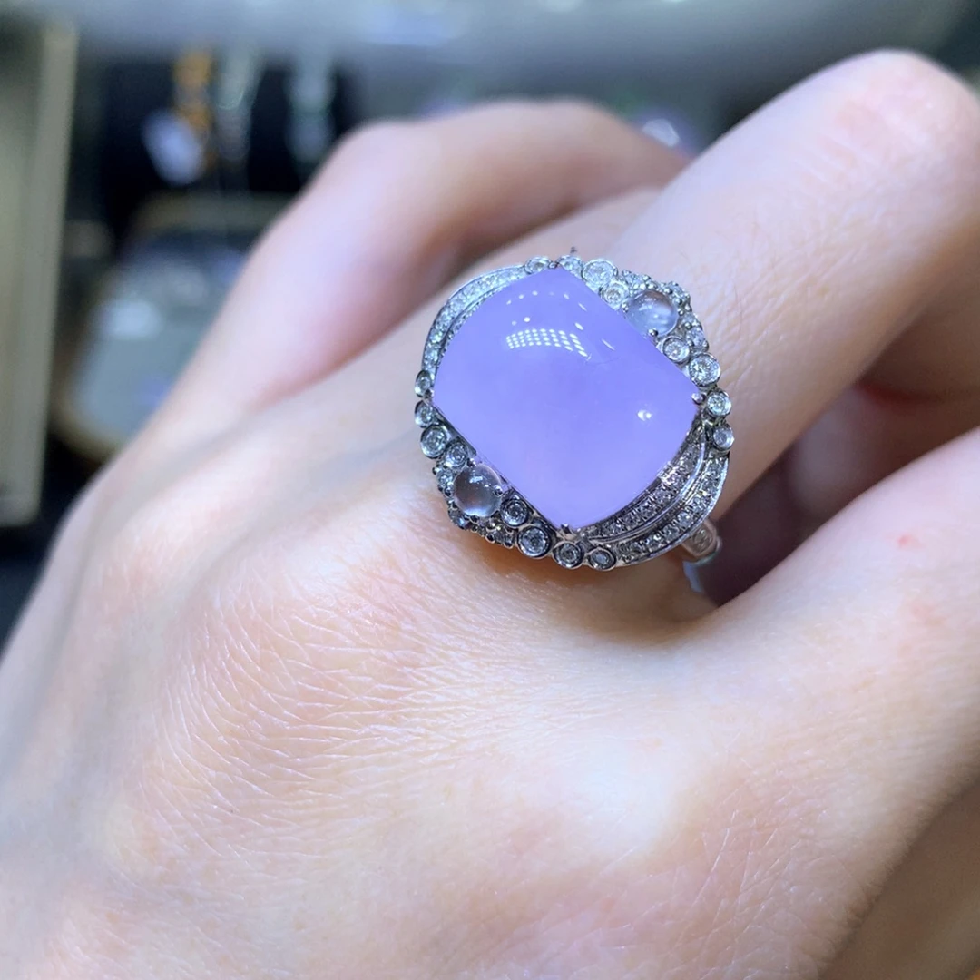 【闪购商品】翡翠颈饰18K金镶嵌翡翠吊坠项链