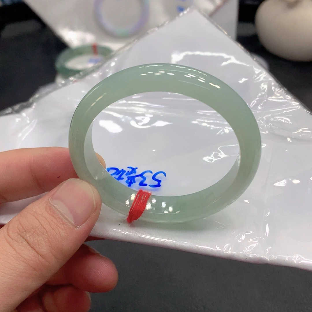 未镶嵌手镯翡翠翡翠手镯