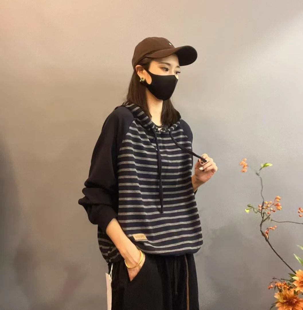 条纹套头长袖秋季连帽休闲风卫衣休闲时尚带帽显瘦大码女