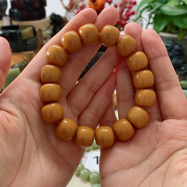 手串未镶嵌透闪石质玉