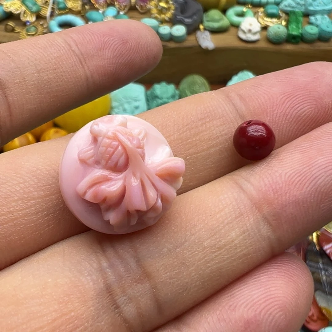 南红玛瑙颈饰未镶嵌