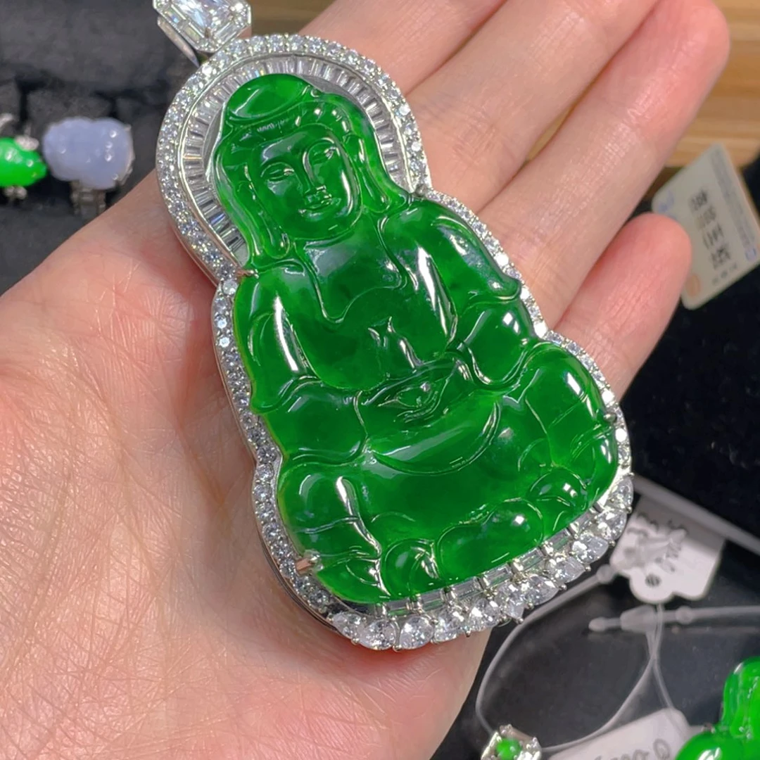 吊坠(不含链)未镶嵌翡翠