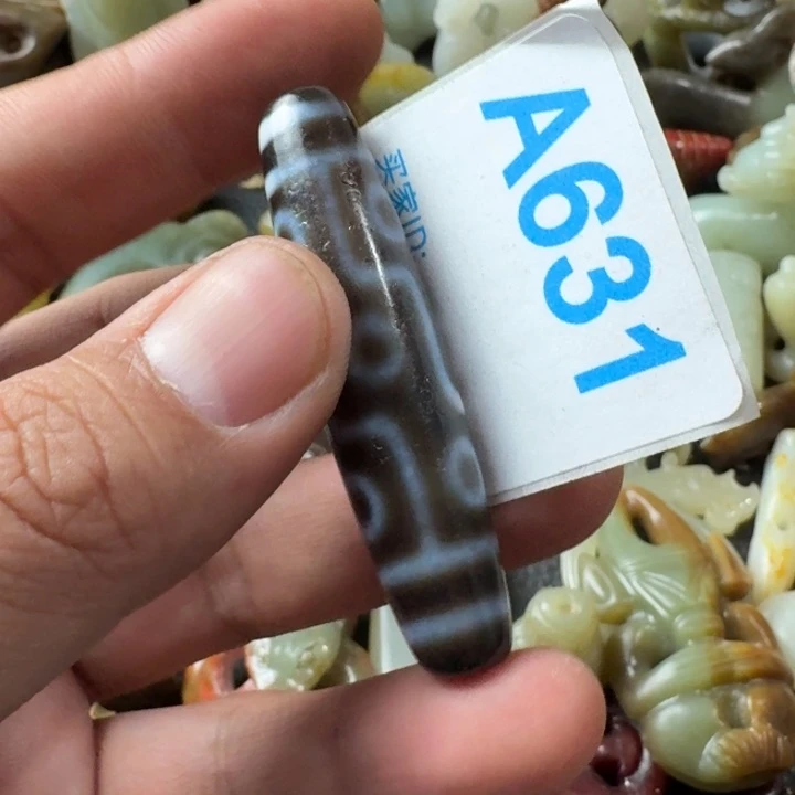 玛瑙/玉髓颈饰合金