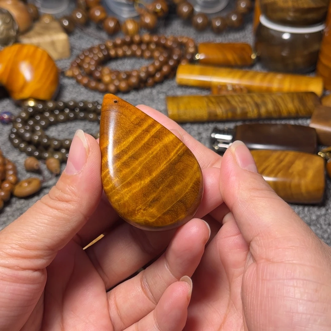 金丝楠雨滴花纹小叶