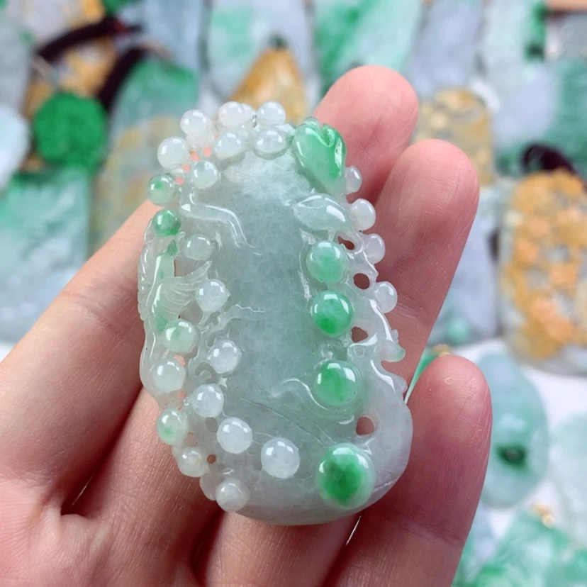 【闪购商品】翡翠未镶嵌吊坠(不含链)