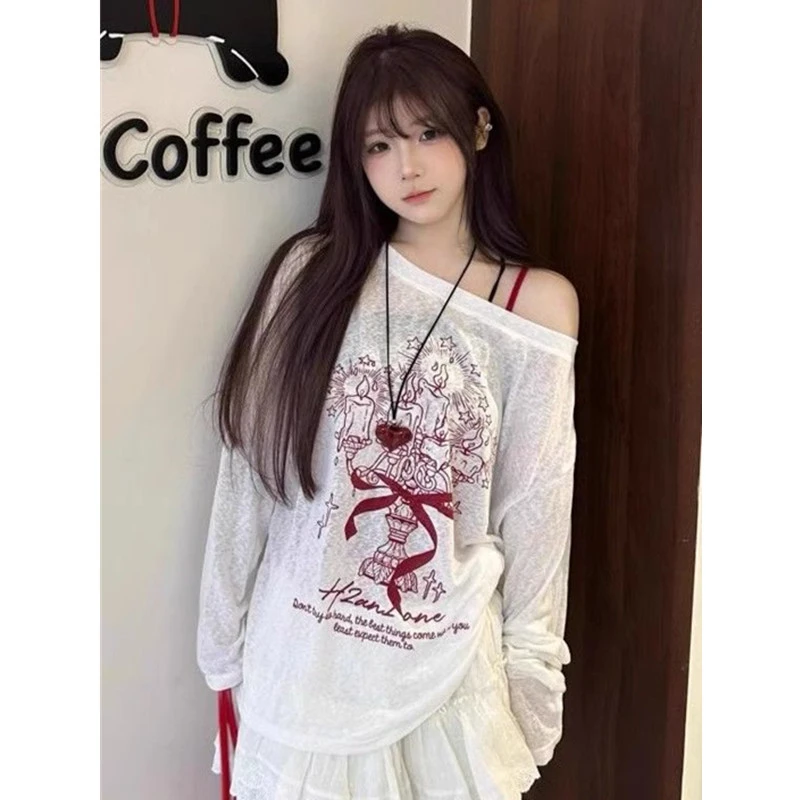 美式涂鸦斜肩T恤女长袖设计防晒罩衫女夏季薄款宽松甜辣妹上衣女