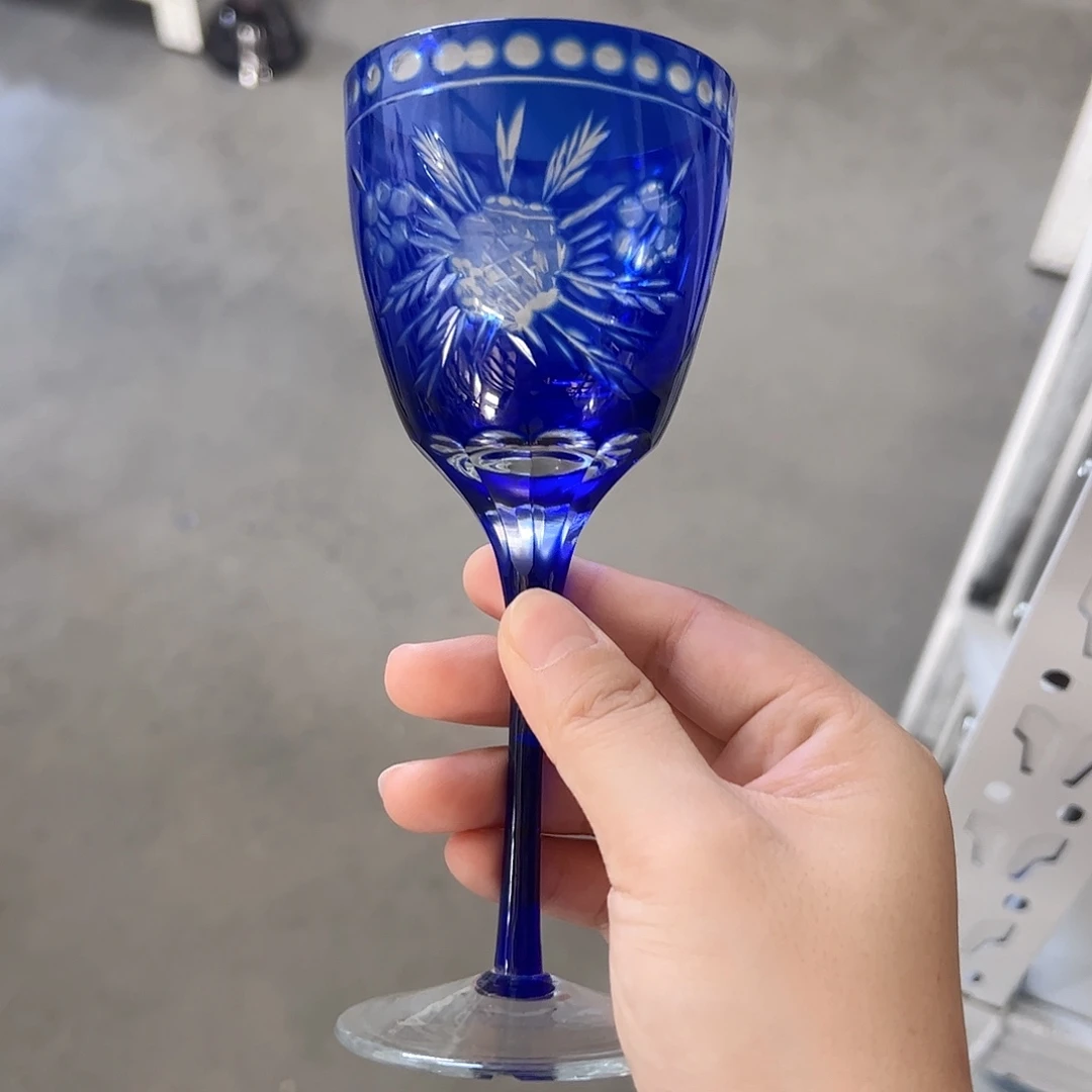 水晶玻璃高脚款微瑕一个
