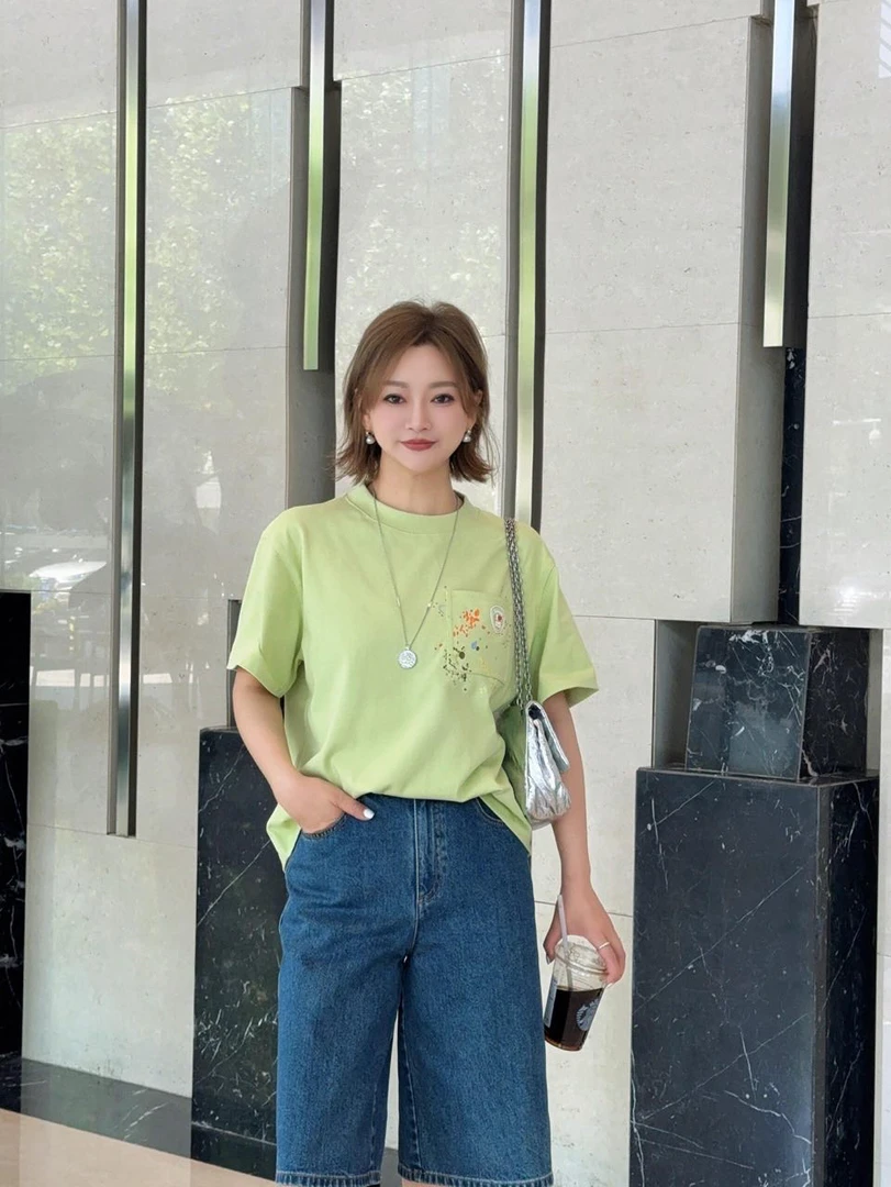 官方正品春夏新款圆领刺绣设计短袖舒适时尚百搭T恤女 530088